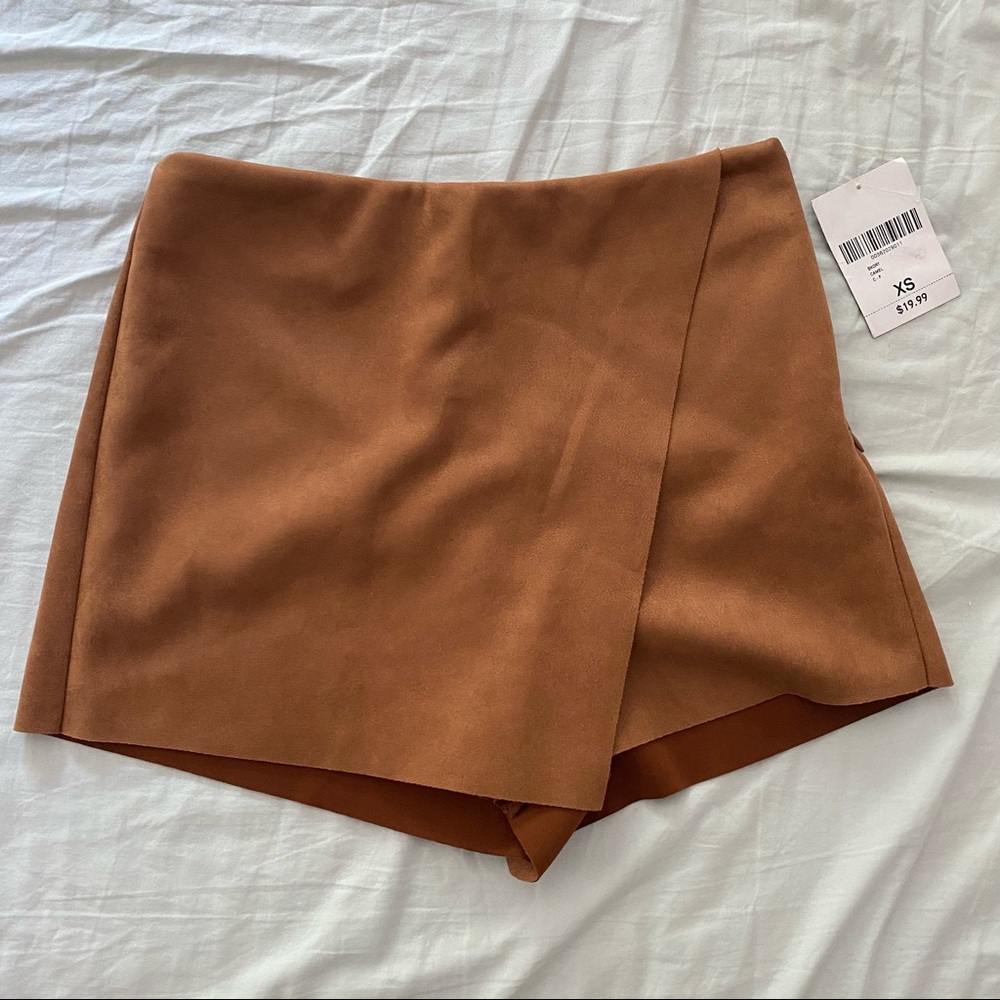 Forever 21 suede skort